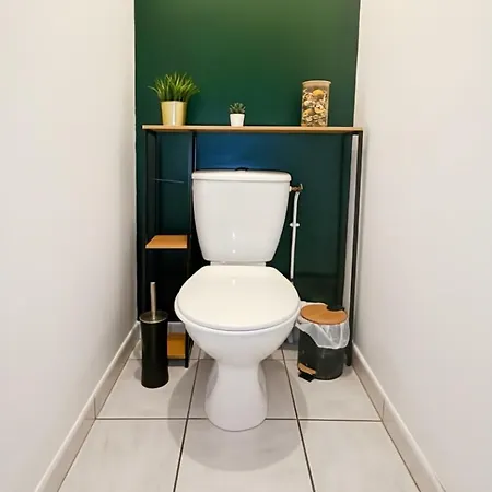 Renove 2026 Parking Gratuit Proche Faculte Et A10 Apartman