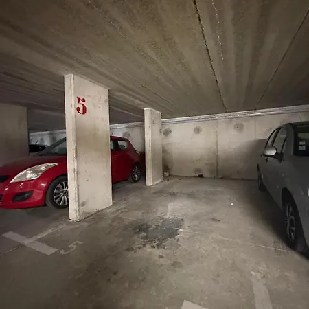 Renove 2026 Parking Gratuit Proche Faculte Et A10 *